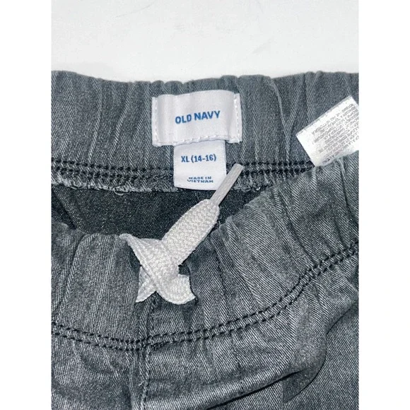 Old Navy Boys Shorts Bundle 4 Pack Pull On Elastic Waist Casual Playwear - Picture 7 of 14